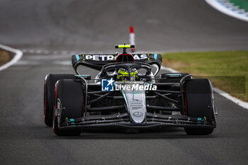 2024-07-06 - 44 HAMILTON Lewis (gbr), Mercedes AMG F1 Team W15, action during the Formula 1 Qatar Airways British Grand Prix 2024, 12th round of the 2024 Formula One World Championship from July 5 to 7, 2024 on the Silverstone Circuit, in Silverstone, United Kingdom - F1 - BRITISH GRAND PRIX 2024 - FORMULA 1 - MOTORS