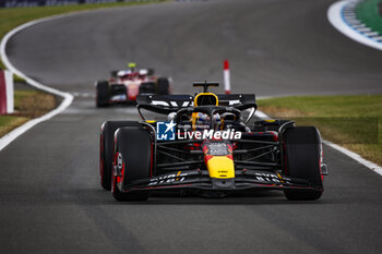 2024-07-06 - 01 VERSTAPPEN Max (nld), Red Bull Racing RB20, action during the Formula 1 Qatar Airways British Grand Prix 2024, 12th round of the 2024 Formula One World Championship from July 5 to 7, 2024 on the Silverstone Circuit, in Silverstone, United Kingdom - F1 - BRITISH GRAND PRIX 2024 - FORMULA 1 - MOTORS