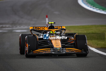 2024-07-06 - 04 NORRIS Lando (gbr), McLaren F1 Team MCL38, action during the Formula 1 Qatar Airways British Grand Prix 2024, 12th round of the 2024 Formula One World Championship from July 5 to 7, 2024 on the Silverstone Circuit, in Silverstone, United Kingdom - F1 - BRITISH GRAND PRIX 2024 - FORMULA 1 - MOTORS