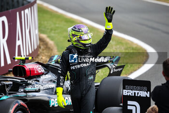 2024-07-06 - HAMILTON Lewis (gbr), Mercedes AMG F1 Team W15, portrait during the Formula 1 Qatar Airways British Grand Prix 2024, 12th round of the 2024 Formula One World Championship from July 5 to 7, 2024 on the Silverstone Circuit, in Silverstone, United Kingdom - F1 - BRITISH GRAND PRIX 2024 - FORMULA 1 - MOTORS