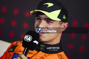 2024-07-06 - NORRIS Lando (gbr), McLaren F1 Team MCL38, portrait, press conference during the Formula 1 Qatar Airways British Grand Prix 2024, 12th round of the 2024 Formula One World Championship from July 5 to 7, 2024 on the Silverstone Circuit, in Silverstone, United Kingdom - F1 - BRITISH GRAND PRIX 2024 - FORMULA 1 - MOTORS