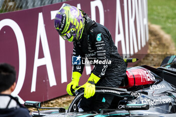 2024-07-06 - HAMILTON Lewis (gbr), Mercedes AMG F1 Team W15, portrait during the Formula 1 Qatar Airways British Grand Prix 2024, 12th round of the 2024 Formula One World Championship from July 5 to 7, 2024 on the Silverstone Circuit, in Silverstone, United Kingdom - F1 - BRITISH GRAND PRIX 2024 - FORMULA 1 - MOTORS