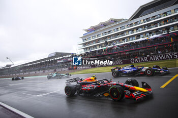 2024-07-06 - 01 VERSTAPPEN Max (nld), Red Bull Racing RB20, action and 22 TSUNODA Yuki (jap), Visa Cash App RB F1 Team VCARB 01, action start practice during the Formula 1 Qatar Airways British Grand Prix 2024, 12th round of the 2024 Formula One World Championship from July 5 to 7, 2024 on the Silverstone Circuit, in Silverstone, United Kingdom - F1 - BRITISH GRAND PRIX 2024 - FORMULA 1 - MOTORS