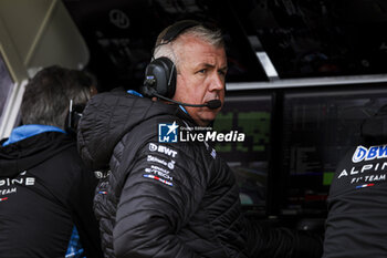 2024-07-06 - CHERRY Rob (gbr), Race Team Manager of Alpine F1 Team, portrait during the Formula 1 Qatar Airways British Grand Prix 2024, 12th round of the 2024 Formula One World Championship from July 5 to 7, 2024 on the Silverstone Circuit, in Silverstone, United Kingdom - F1 - BRITISH GRAND PRIX 2024 - FORMULA 1 - MOTORS