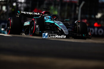 2024-07-06 - 63 RUSSELL George (gbr), Mercedes AMG F1 Team W15, action during the Formula 1 Qatar Airways British Grand Prix 2024, 12th round of the 2024 Formula One World Championship from July 5 to 7, 2024 on the Silverstone Circuit, in Silverstone, United Kingdom - F1 - BRITISH GRAND PRIX 2024 - FORMULA 1 - MOTORS