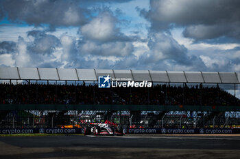 2024-07-06 - 27 HULKENBERG Nico (ger), Haas F1 Team VF-24 Ferrari, action during the Formula 1 Qatar Airways British Grand Prix 2024, 12th round of the 2024 Formula One World Championship from July 5 to 7, 2024 on the Silverstone Circuit, in Silverstone, United Kingdom - F1 - BRITISH GRAND PRIX 2024 - FORMULA 1 - MOTORS