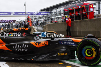 2024-07-06 - 81 PIASTRI Oscar (aus), McLaren F1 Team MCL38, action during the Formula 1 Qatar Airways British Grand Prix 2024, 12th round of the 2024 Formula One World Championship from July 5 to 7, 2024 on the Silverstone Circuit, in Silverstone, United Kingdom - F1 - BRITISH GRAND PRIX 2024 - FORMULA 1 - MOTORS