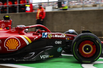 2024-07-06 - 55 SAINZ Carlos (spa), Scuderia Ferrari SF-24, action during the Formula 1 Qatar Airways British Grand Prix 2024, 12th round of the 2024 Formula One World Championship from July 5 to 7, 2024 on the Silverstone Circuit, in Silverstone, United Kingdom - F1 - BRITISH GRAND PRIX 2024 - FORMULA 1 - MOTORS