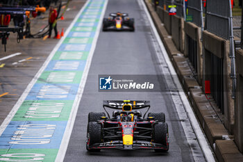 2024-07-06 - 11 PEREZ Sergio (mex), Red Bull Racing RB20, action and 01 VERSTAPPEN Max (nld), Red Bull Racing RB20, action during the Formula 1 Qatar Airways British Grand Prix 2024, 12th round of the 2024 Formula One World Championship from July 5 to 7, 2024 on the Silverstone Circuit, in Silverstone, United Kingdom - F1 - BRITISH GRAND PRIX 2024 - FORMULA 1 - MOTORS