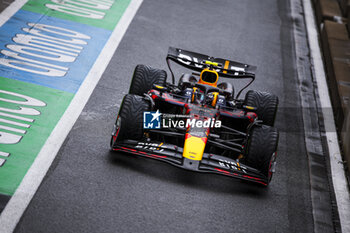 2024-07-06 - 11 PEREZ Sergio (mex), Red Bull Racing RB20, action during the Formula 1 Qatar Airways British Grand Prix 2024, 12th round of the 2024 Formula One World Championship from July 5 to 7, 2024 on the Silverstone Circuit, in Silverstone, United Kingdom - F1 - BRITISH GRAND PRIX 2024 - FORMULA 1 - MOTORS