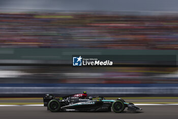 2024-07-06 - 44 HAMILTON Lewis (gbr), Mercedes AMG F1 Team W15, action during the Formula 1 Qatar Airways British Grand Prix 2024, 12th round of the 2024 Formula One World Championship from July 5 to 7, 2024 on the Silverstone Circuit, in Silverstone, United Kingdom - F1 - BRITISH GRAND PRIX 2024 - FORMULA 1 - MOTORS