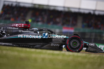 2024-07-06 - 63 RUSSELL George (gbr), Mercedes AMG F1 Team W15, action during the Formula 1 Qatar Airways British Grand Prix 2024, 12th round of the 2024 Formula One World Championship from July 5 to 7, 2024 on the Silverstone Circuit, in Silverstone, United Kingdom - F1 - BRITISH GRAND PRIX 2024 - FORMULA 1 - MOTORS