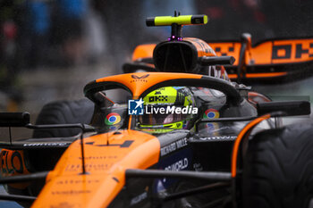 2024-07-06 - 04 NORRIS Lando (gbr), McLaren F1 Team MCL38, action during the Formula 1 Qatar Airways British Grand Prix 2024, 12th round of the 2024 Formula One World Championship from July 5 to 7, 2024 on the Silverstone Circuit, in Silverstone, United Kingdom - F1 - BRITISH GRAND PRIX 2024 - FORMULA 1 - MOTORS