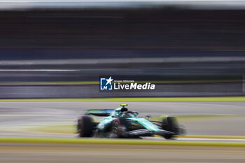 2024-07-06 - 14 ALONSO Fernando (spa), Aston Martin F1 Team AMR24, action during the Formula 1 Qatar Airways British Grand Prix 2024, 12th round of the 2024 Formula One World Championship from July 5 to 7, 2024 on the Silverstone Circuit, in Silverstone, United Kingdom - F1 - BRITISH GRAND PRIX 2024 - FORMULA 1 - MOTORS