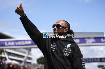 2024-07-07 - HAMILTON Lewis (gbr), Mercedes AMG F1 Team W15, portrait during the Formula 1 Qatar Airways British Grand Prix 2024, 12th round of the 2024 Formula One World Championship from July 5 to 7, 2024 on the Silverstone Circuit, in Silverstone, United Kingdom - F1 - BRITISH GRAND PRIX 2024 - FORMULA 1 - MOTORS