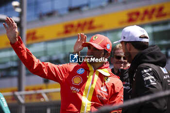 2024-07-07 - SAINZ Carlos (spa), Scuderia Ferrari SF-24, portrait and GASLY Pierre (fra), Alpine F1 Team A524, portrait during the Formula 1 Qatar Airways British Grand Prix 2024, 12th round of the 2024 Formula One World Championship from July 5 to 7, 2024 on the Silverstone Circuit, in Silverstone, United Kingdom - F1 - BRITISH GRAND PRIX 2024 - FORMULA 1 - MOTORS