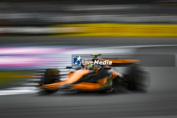 2024-07-07 - 04 NORRIS Lando (gbr), McLaren F1 Team MCL38, action during the Formula 1 Qatar Airways British Grand Prix 2024, 12th round of the 2024 Formula One World Championship from July 5 to 7, 2024 on the Silverstone Circuit, in Silverstone, United Kingdom - F1 - BRITISH GRAND PRIX 2024 - FORMULA 1 - MOTORS