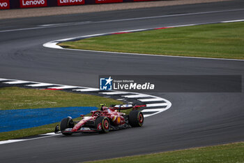 2024-07-07 - 55 SAINZ Carlos (spa), Scuderia Ferrari SF-24, action during the Formula 1 Qatar Airways British Grand Prix 2024, 12th round of the 2024 Formula One World Championship from July 5 to 7, 2024 on the Silverstone Circuit, in Silverstone, United Kingdom - F1 - BRITISH GRAND PRIX 2024 - FORMULA 1 - MOTORS