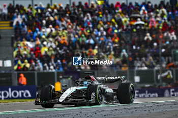 2024-07-07 - 63 RUSSELL George (gbr), Mercedes AMG F1 Team W15, action during the Formula 1 Qatar Airways British Grand Prix 2024, 12th round of the 2024 Formula One World Championship from July 5 to 7, 2024 on the Silverstone Circuit, in Silverstone, United Kingdom - F1 - BRITISH GRAND PRIX 2024 - FORMULA 1 - MOTORS