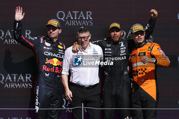 2024-07-07 - VERSTAPPEN Max (ned), Red Bull Racing RB20, portrait, Peter 'Bono' Bonnington, senior race engineer for Lewis Hamilton at Mercedes AMG F1 Team, HAMILTON Lewis (gbr), Mercedes AMG F1 Team W15, portrait and NORRIS Lando (gbr), McLaren F1 Team MCL38, portrait podium during the Formula 1 Qatar Airways British Grand Prix 2024, 12th round of the 2024 Formula One World Championship from July 5 to 7, 2024 on the Silverstone Circuit, in Silverstone, United Kingdom - F1 - BRITISH GRAND PRIX 2024 - FORMULA 1 - MOTORS