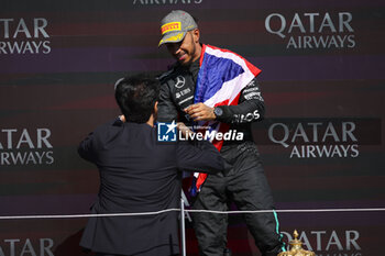 2024-07-07 - HAMILTON Lewis (gbr), Mercedes AMG F1 Team W15, portrait and BEN SULAYEM Mohammed (uae), President of the FIA, portrait podium during the Formula 1 Qatar Airways British Grand Prix 2024, 12th round of the 2024 Formula One World Championship from July 5 to 7, 2024 on the Silverstone Circuit, in Silverstone, United Kingdom - F1 - BRITISH GRAND PRIX 2024 - FORMULA 1 - MOTORS