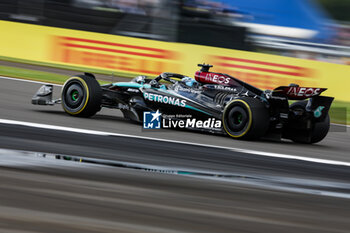 2024-07-07 - 63 RUSSELL George (gbr), Mercedes AMG F1 Team W15, action during the Formula 1 Qatar Airways British Grand Prix 2024, 12th round of the 2024 Formula One World Championship from July 5 to 7, 2024 on the Silverstone Circuit, in Silverstone, United Kingdom - F1 - BRITISH GRAND PRIX 2024 - FORMULA 1 - MOTORS