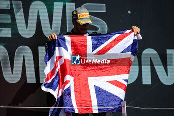 2024-07-07 - HAMILTON Lewis (gbr), Mercedes AMG F1 Team W15, portrait podium during the Formula 1 Qatar Airways British Grand Prix 2024, 12th round of the 2024 Formula One World Championship from July 5 to 7, 2024 on the Silverstone Circuit, in Silverstone, United Kingdom - F1 - BRITISH GRAND PRIX 2024 - FORMULA 1 - MOTORS