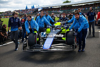 2024-07-07 - 23 ALBON Alexander (tha), Williams Racing FW45, during the Formula 1 Qatar Airways British Grand Prix 2024, 12th round of the 2024 Formula One World Championship from July 5 to 7, 2024 on the Silverstone Circuit, in Silverstone, United Kingdom - F1 - BRITISH GRAND PRIX 2024 - FORMULA 1 - MOTORS