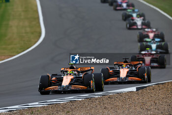 2024-07-07 - 04 NORRIS Lando (gbr), McLaren F1 Team MCL38, 81 PIASTRI Oscar (aus), McLaren F1 Team MCL38, action during the Formula 1 Qatar Airways British Grand Prix 2024, 12th round of the 2024 Formula One World Championship from July 5 to 7, 2024 on the Silverstone Circuit, in Silverstone, United Kingdom - F1 - BRITISH GRAND PRIX 2024 - FORMULA 1 - MOTORS