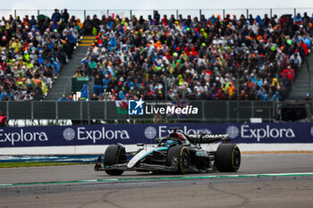 2024-07-07 - 63 RUSSELL George (gbr), Mercedes AMG F1 Team W15, action during the Formula 1 Qatar Airways British Grand Prix 2024, 12th round of the 2024 Formula One World Championship from July 5 to 7, 2024 on the Silverstone Circuit, in Silverstone, United Kingdom - F1 - BRITISH GRAND PRIX 2024 - FORMULA 1 - MOTORS