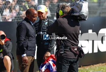 2024-07-07 - HAMILTON Lewis (gbr), Mercedes AMG F1 Team W15, portrait Anthony Hamilton portrait during the Formula 1 Qatar Airways British Grand Prix 2024, 12th round of the 2024 Formula One World Championship from July 5 to 7, 2024 on the Silverstone Circuit, in Silverstone, United Kingdom - F1 - BRITISH GRAND PRIX 2024 - FORMULA 1 - MOTORS