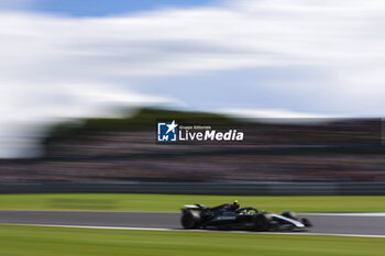 2024-07-07 - 44 HAMILTON Lewis (gbr), Mercedes AMG F1 Team W15, action during the Formula 1 Qatar Airways British Grand Prix 2024, 12th round of the 2024 Formula One World Championship from July 5 to 7, 2024 on the Silverstone Circuit, in Silverstone, United Kingdom - F1 - BRITISH GRAND PRIX 2024 - FORMULA 1 - MOTORS