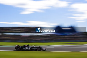 2024-07-07 - 27 HULKENBERG Nico (ger), Haas F1 Team VF-24 Ferrari, action during the Formula 1 Qatar Airways British Grand Prix 2024, 12th round of the 2024 Formula One World Championship from July 5 to 7, 2024 on the Silverstone Circuit, in Silverstone, United Kingdom - F1 - BRITISH GRAND PRIX 2024 - FORMULA 1 - MOTORS