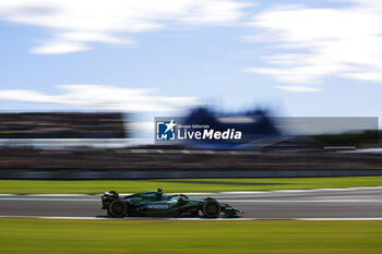 2024-07-07 - 14 ALONSO Fernando (spa), Aston Martin F1 Team AMR24, action during the Formula 1 Qatar Airways British Grand Prix 2024, 12th round of the 2024 Formula One World Championship from July 5 to 7, 2024 on the Silverstone Circuit, in Silverstone, United Kingdom - F1 - BRITISH GRAND PRIX 2024 - FORMULA 1 - MOTORS