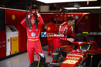 2024-07-07 - SAINZ Carlos (spa), Scuderia Ferrari SF-24, portrait during the Formula 1 Qatar Airways British Grand Prix 2024, 12th round of the 2024 Formula One World Championship from July 5 to 7, 2024 on the Silverstone Circuit, in Silverstone, United Kingdom - F1 - BRITISH GRAND PRIX 2024 - FORMULA 1 - MOTORS