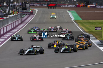 2024-07-07 - start of the race, depart, 63 RUSSELL George (gbr), Mercedes AMG F1 Team W15, action during the Formula 1 Qatar Airways British Grand Prix 2024, 12th round of the 2024 Formula One World Championship from July 5 to 7, 2024 on the Silverstone Circuit, in Silverstone, United Kingdom - F1 - BRITISH GRAND PRIX 2024 - FORMULA 1 - MOTORS