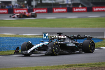 2024-07-07 - 63 RUSSELL George (gbr), Mercedes AMG F1 Team W15, action during the Formula 1 Qatar Airways British Grand Prix 2024, 12th round of the 2024 Formula One World Championship from July 5 to 7, 2024 on the Silverstone Circuit, in Silverstone, United Kingdom - F1 - BRITISH GRAND PRIX 2024 - FORMULA 1 - MOTORS