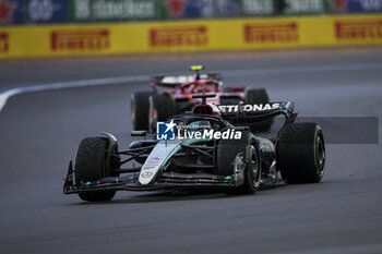 2024-07-07 - 63 RUSSELL George (gbr), Mercedes AMG F1 Team W15, action during the Formula 1 Qatar Airways British Grand Prix 2024, 12th round of the 2024 Formula One World Championship from July 5 to 7, 2024 on the Silverstone Circuit, in Silverstone, United Kingdom - F1 - BRITISH GRAND PRIX 2024 - FORMULA 1 - MOTORS