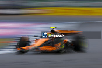 2024-07-07 - 04 NORRIS Lando (gbr), McLaren F1 Team MCL38, action during the Formula 1 Qatar Airways British Grand Prix 2024, 12th round of the 2024 Formula One World Championship from July 5 to 7, 2024 on the Silverstone Circuit, in Silverstone, United Kingdom - F1 - BRITISH GRAND PRIX 2024 - FORMULA 1 - MOTORS