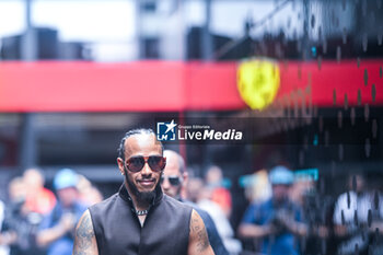 2024-07-21 - #44 Lewis Hamilton Of The Team Mercedes-Amg Petronas Formula One Team, Mercedes W15,In Paddock ,During Fia Formula One World Championship F1 Hungarian Grand Prix 2024, 21 July In Budapest, Hungarian - FORMULA 1 HUNGARIAN GRAND PRIX 2024 - RACE - FORMULA 1 - MOTORS