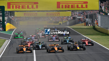 2024-07-21 - Start Race in Budapest During Fia Formula One World Championship F1 Hungarian Grand Prix 2024, 20 July In Budapest, Hungarian - FORMULA 1 HUNGARIAN GRAND PRIX 2024 - RACE - FORMULA 1 - MOTORS