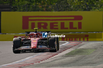 2024-07-21 - #55 Carlos Sainz Of The Team Scuderia Ferrari HP, Ferrari SF-24,Face The Race ,During Fia Formula One World Championship F1 Hungarian Grand Prix 2024, 20 July In Budapest, Hungarian - FORMULA 1 HUNGARIAN GRAND PRIX 2024 - RACE - FORMULA 1 - MOTORS