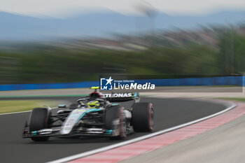 2024-07-20 - #44 Lewis Hamilton Of The Team Mercedes-Amg Petronas Formula One Team, Mercedes W15,They Face Practice Session 3,During Fia Formula One World Championship F1 Hungarian Grand Prix 2024, 20 July In Budapest, Hungarian - FORMULA 1 HUNGARIAN GRAND PRIX 2024 - PRACTICE 3  - FORMULA 1 - MOTORS