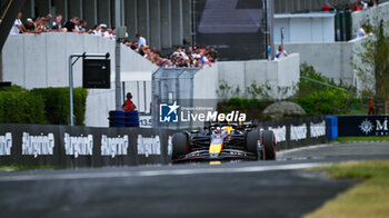 2024-07-20 - #1 Max Verstappen Of The Team Oracle Red Bull Racing, Red Bull Honda RB20 ,Qualifying Session, During Fia Formula One World Championship F1 Hungarian Grand Prix 2024, 20 July In Budapest, Hungarian - FORMULA 1 HUNGARIAN GRAND PRIX 2024 - QUALIFYING - FORMULA 1 - MOTORS