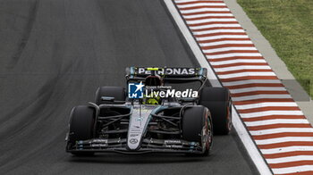 2024-07-20 - N°44 Lewis Hamilton GBR Mercedes AMG PETRONAS Formula One Team - FORMULA 1 HUNGARIAN GRAND PRIX 2024 - PRACTICE 3 AND QUALIFYING - FORMULA 1 - MOTORS