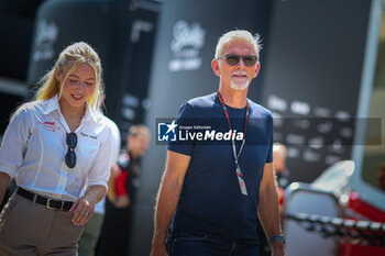 2024-07-19 - Damon Hill (GRB) former driver at Williams Renault, Jordan Honda, Arrows Yamaha, F1 World Champion 1996 with Williams Renault during the Hungarian GP, Budapest 18-21 July 2024 Formula 1 World championship 2024. - FORMULA 1 HUNGARIAN GRAND PRIX 2024 - PRACTICE 1 AND PRACTICE 2 - FORMULA 1 - MOTORS