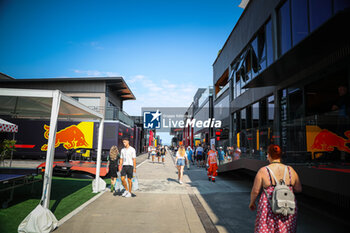 2024-07-19 - General Paddock view, during the Hungarian GP, Budapest 18-21 July 2024 Formula 1 World championship 2024. - FORMULA 1 HUNGARIAN GRAND PRIX 2024 - PRACTICE 1 AND PRACTICE 2 - FORMULA 1 - MOTORS