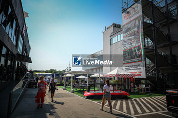 2024-07-19 - General Paddock view, during the Hungarian GP, Budapest 18-21 July 2024 Formula 1 World championship 2024. - FORMULA 1 HUNGARIAN GRAND PRIX 2024 - PRACTICE 1 AND PRACTICE 2 - FORMULA 1 - MOTORS