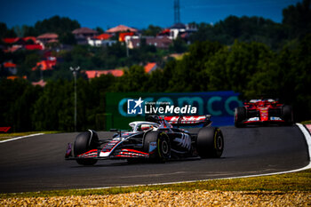 2024-07-19 - 20 Kevin Magnussen, (DAN) Haas F1 Team during the Hungarian GP, Budapest 18-21 July 2024 Formula 1 World championship 2024. - FORMULA 1 HUNGARIAN GRAND PRIX 2024 - PRACTICE 1 AND PRACTICE 2 - FORMULA 1 - MOTORS