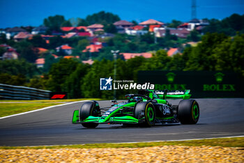 2024-07-19 - 77 Valtteri Bottas, (FIN) Stake F1 Team Kick Sauber during the Hungarian GP, Budapest 18-21 July 2024 Formula 1 World championship 2024. - FORMULA 1 HUNGARIAN GRAND PRIX 2024 - PRACTICE 1 AND PRACTICE 2 - FORMULA 1 - MOTORS